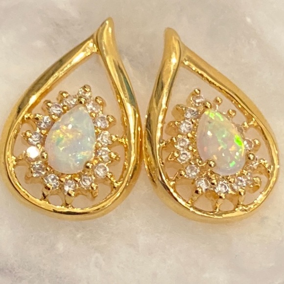 Lab Created Opal/G-SS - Picture 2 of 11